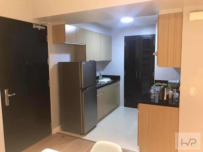 "For Rent Two Maridien - 1 Bedroom, Furnished with parking, 64sqm, BGC"03