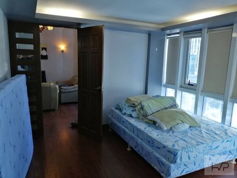 "For Rent: Fort Palm Spring - 3 bedroom, loft, furnished with balcony,"04