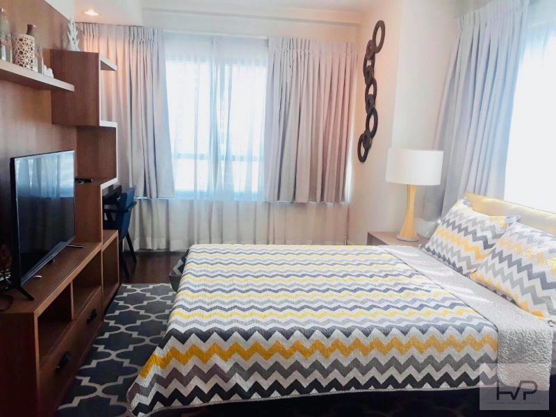 "For Rent: Edades Tower - 2 bedrooms, furnished, 98sqm with parking, Ro"03