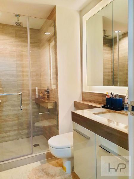 "Lincoln Tower - Studio, 32sqm, Fully furnished w/ Parking, Rockwell Ce"03