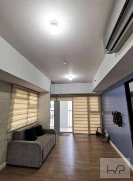 "For Rent: One Maridien Tower - 1 Bedroom, corner unit, fully furnished"04