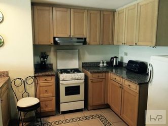 "Hidalgo - Studio, 52 sqm, Fully furnished w/ parking."02
