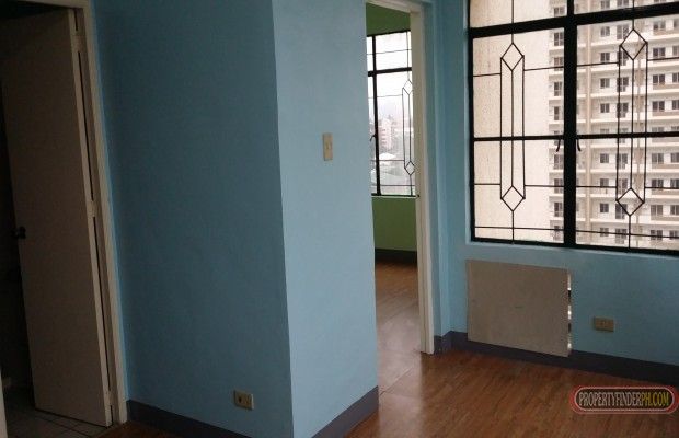 Newly renovated gilmore heights condominium for rent 18k for 6 months04