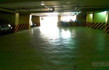 FIRST METRO STRATA CONDOMINIUM02