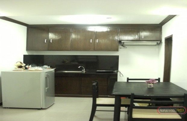 2 Bedroom condo for rent in Manila04