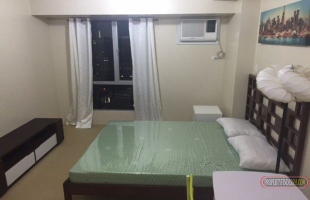 Studio type Condominium for rent located in Avida Tower Cebu03