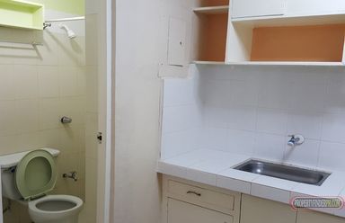 Apartment for Rent: 2BR 2TB Renovated loft apartment good for 2-4 pers02