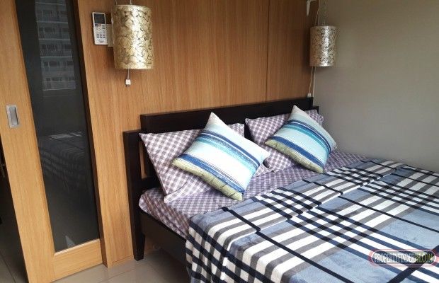 1BR Condo Unit Balcony For Rent Shell Residences Mall of Asia Pasay03