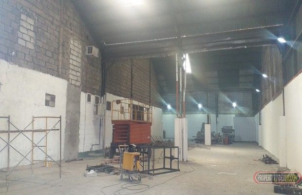 Warehouse Space For Lease in Paranaque 800SQM.01