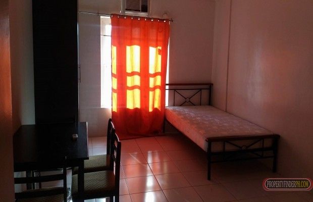 Semi Furnished Studio Type Condo Unit for Lease04