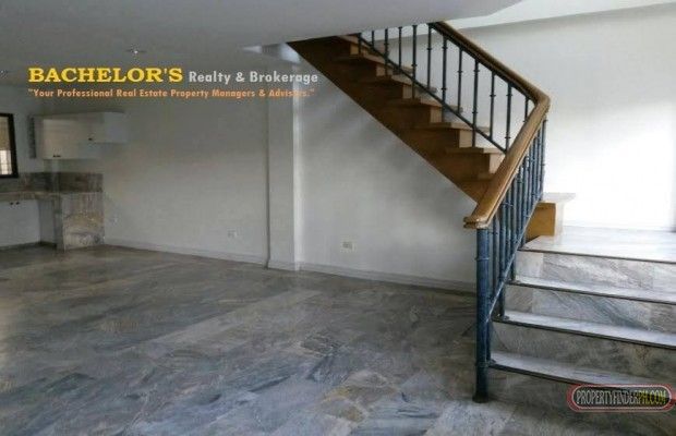 Happy Valley 4BR/3BA Townhouse For Rent03