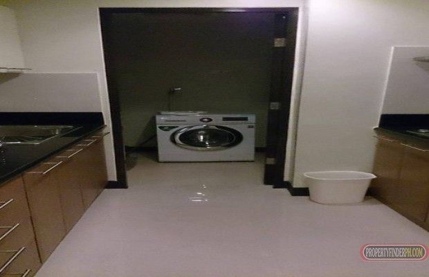1 bedroom a@ one central.04