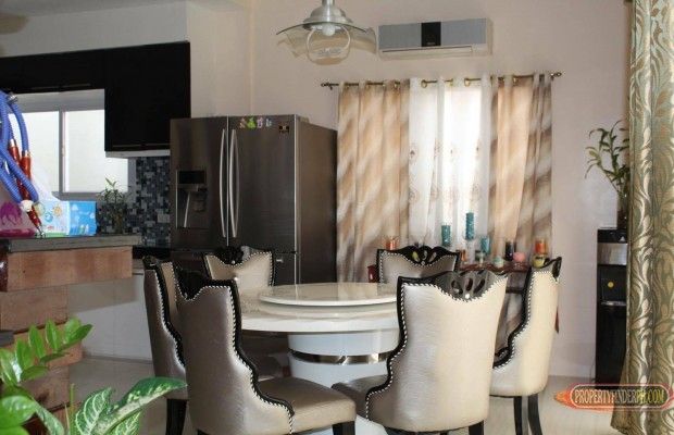 4Br Fully Furnished House and Lot in Minglanilla Cebu03