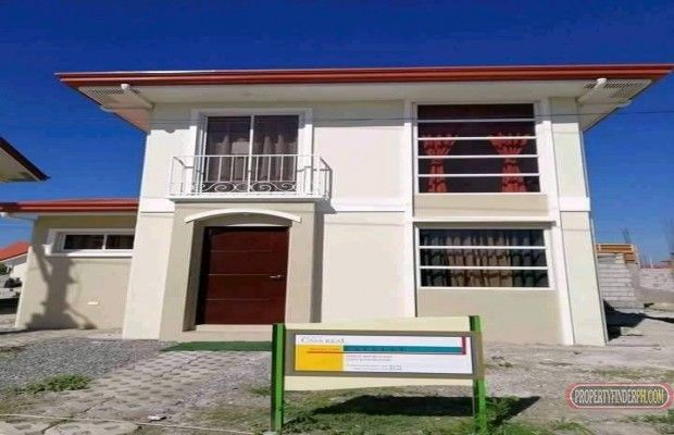 3 Bedroom Residence at a Gated Subdivision03