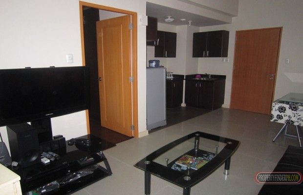 "FURNISHED 1 BEDROOM CONDO FOR RENT IN EASTWOOD, QUEZON CITY"04