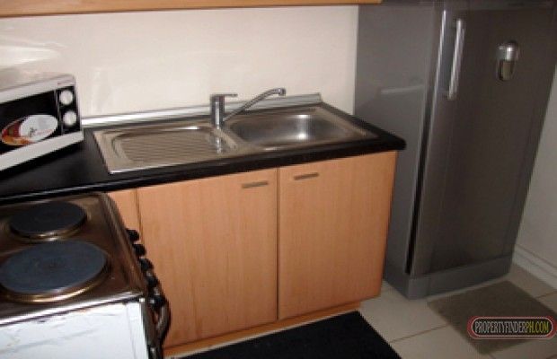 "Condo Unit for a Short Term Daily, Weekly, Monthly rent/ Long term ren"04