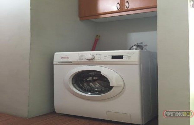 For Rent: One Bedroom Fully-Furnished in Forbeswood Parklane03