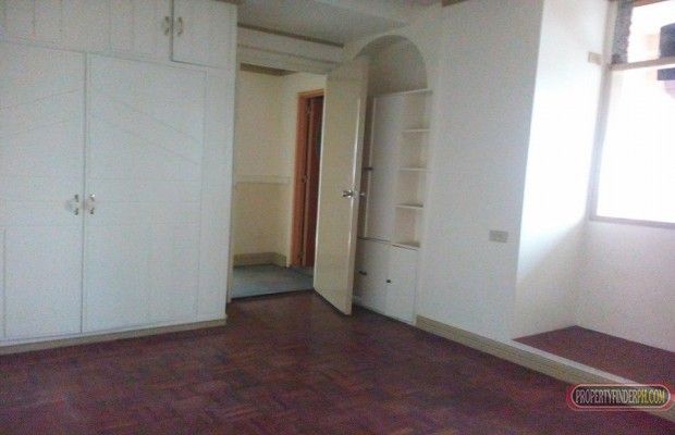 "Condo for rent, 3BR, 2T&amp;B, approx 100sqm, walking distance to PGH,"04