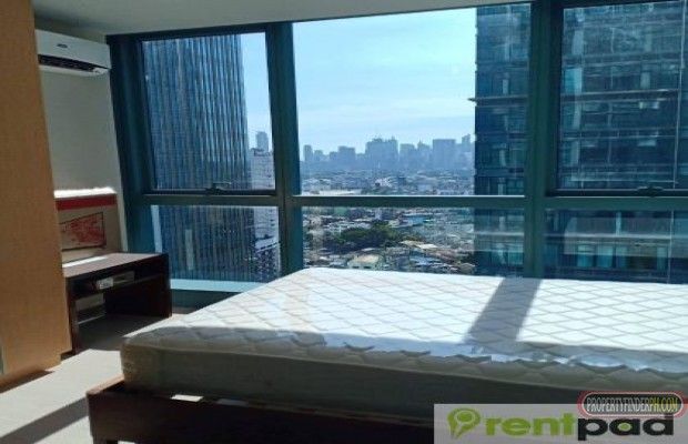 FOR RENT CONDO IN ONE UPTOWN RESIDENCE IN BGC01