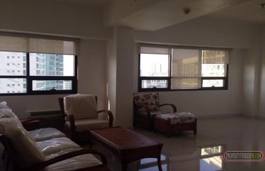 For Rent: Three Bedrooms Semi-Furnished in Icon Residences02