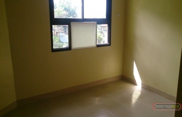 Studio for rent03