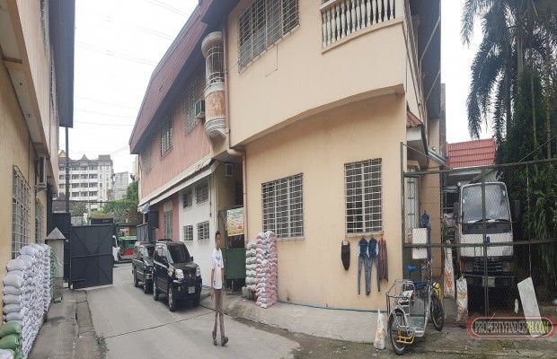 255 SQM RETAIL SPACE FOR LONG TERM LEASE NEAR AYALA MALL FELIZ04