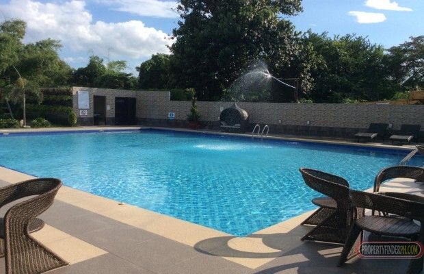 Las Pi?as low rise resort type Pet friendly Condominium for RENT with01