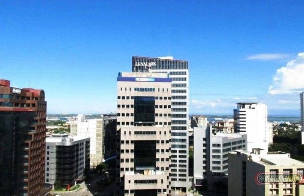 "FOR RENT Furnished Condo in Apple One, Ayala Cebu City"01
