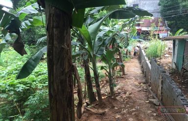 "Lot for rent in Monterey Hills, Marikina City 371 sq.m"02