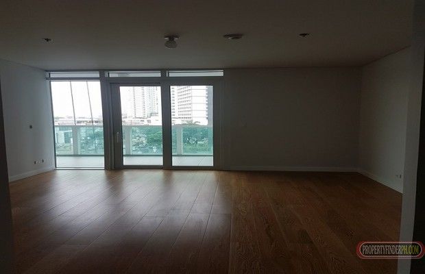 FOR LEASE: Park Terraces Tower 203