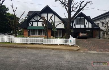 House  &amp; lot for rent  4 bedrooms02