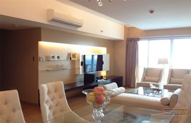 Elegant 2 bedroom at St. Francis Shangrila Place02