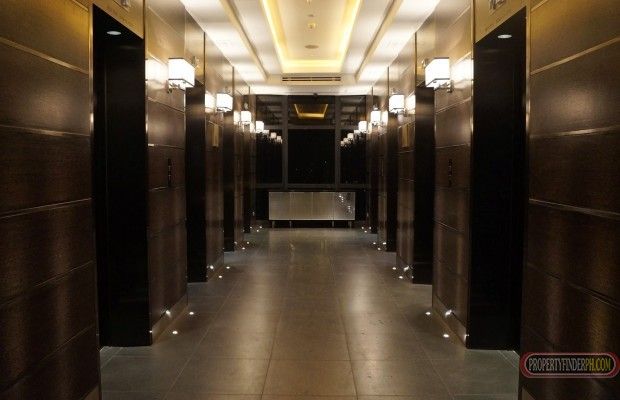 Spacious Loft for Rent at The Gramercy Residences in Makati City01