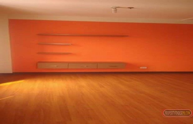 Condo  Unit For Rent   in Pedrogil St Santa Ana Manila nea Makati taft03