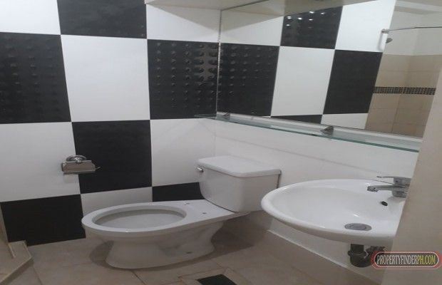 Condo  Unit For Rent   in Pedrogil St Santa Ana Manila nea Makati taft04