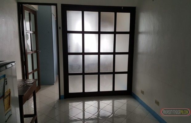 Studio type 1 Comfort room..Infront of Rizal Coliseum.near Vito Cruz L04
