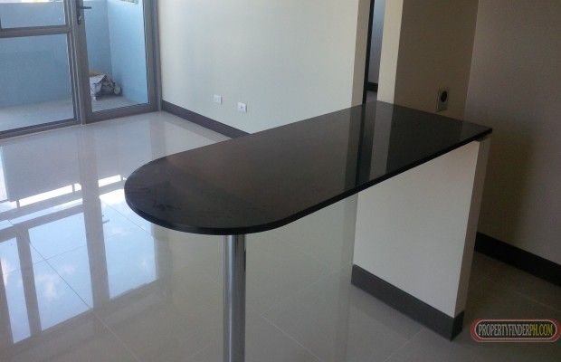 Rent-to-own condominium in Manhattan at the Araneta Commercial Center.04