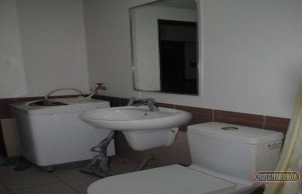 The Fort Residences 1BR Condo For Rent Taguig City04