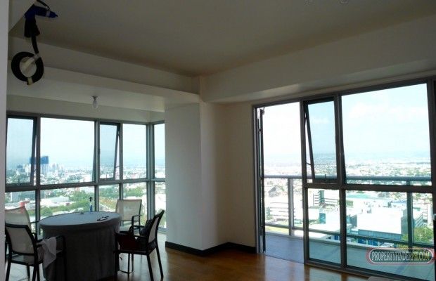 West Tower at One Serendra 2BR Condo for Rent Taguig City01