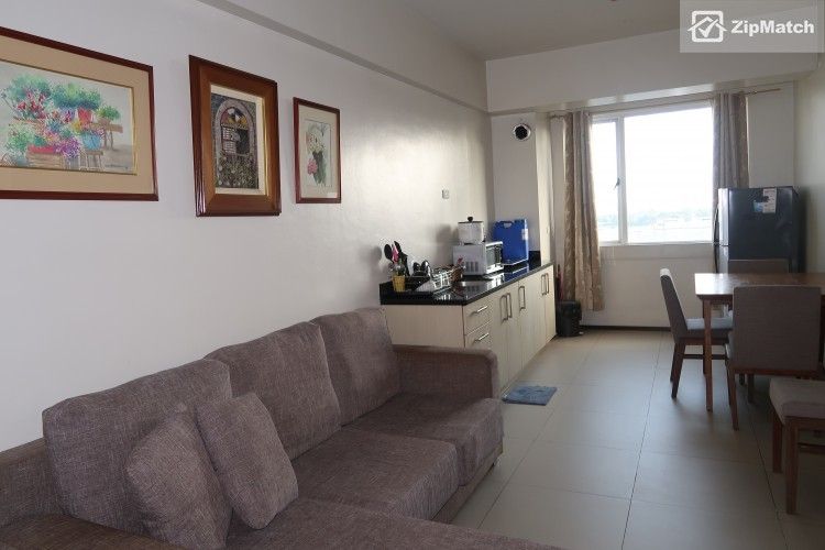 1 Bedroom Condominium Unit For Rent in The Grand Midori Makati01