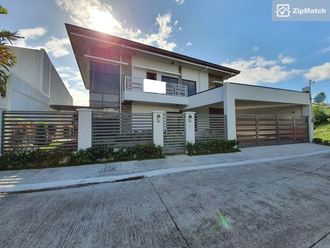 3 Bedroom Condominium Unit For Rent in Torre de Manila02