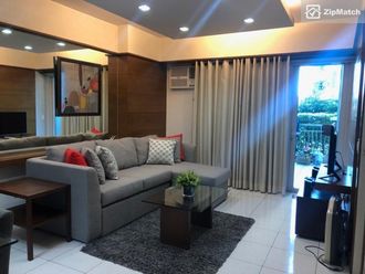 3 Bedroom Condominium Unit For Rent in Two Serendra02