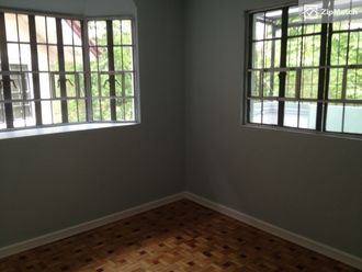 3 Bedroom Townhouse For Rent in Merville Park02