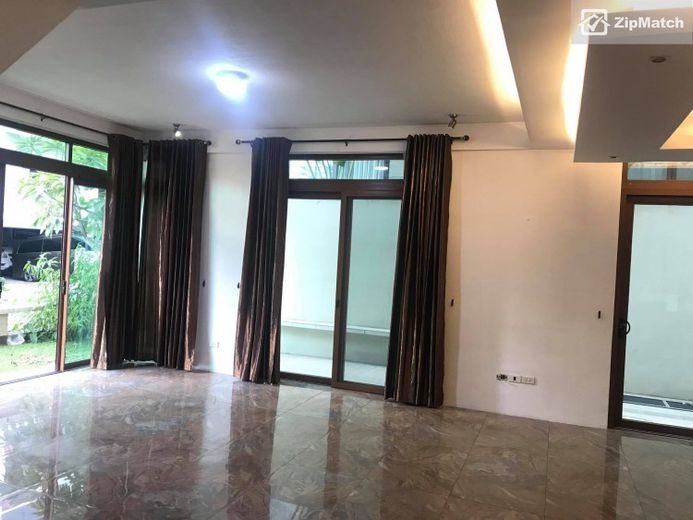 4 Bedroom House and Lot For Rent in Mckinley Hill01