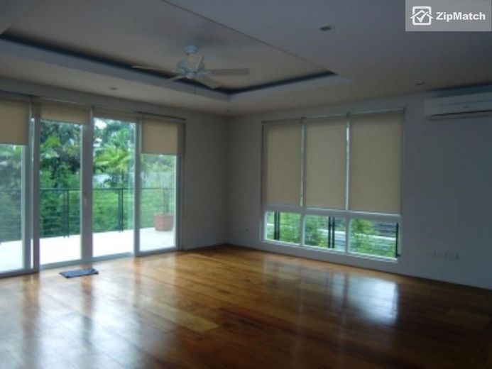 4 Bedroom House and Lot For Rent01