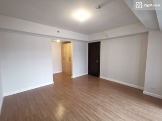 2 Bedroom Condominium Unit For Rent in Verve Residences02