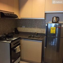 2 Bedroom Condominium Unit For Rent in Park West02