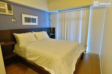 1 Bedroom Condominium Unit For Rent in Two Serendra02