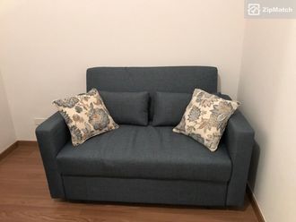 1 Bedroom Condominium Unit For Rent in The Rise Makati02