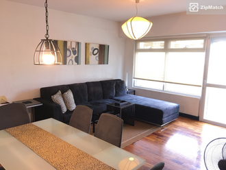 2 Bedroom Condominium Unit For Rent in One Serendra02